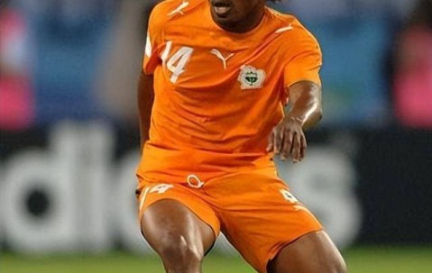 壹号娱乐-包含德罗巴在老鹰比赛中比分优势明显，高光表现引发热议！的词条