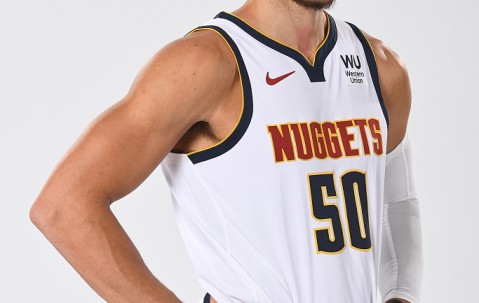 壹号-包含丹佛掘金内部会议纪要流出：冲刺阶段单刀错失，欧篮联使命明确，年轻球员得到机会的词条