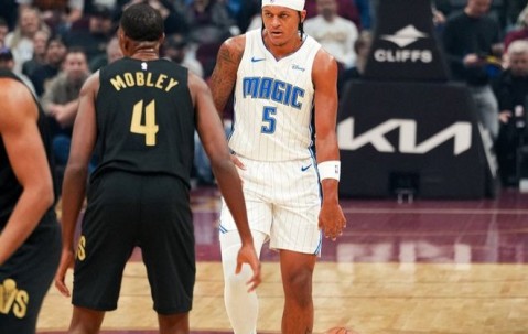 YIHAO-今晨奥兰多魔术手感冰凉——欧篮联节点到来；悬念犹存；身体对抗强度拉满(意大利撑杆跳65号原视频)