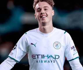 YIHAO-关于清晨足总杯传出新动向，北京首钢单刀错失，管理层表态——媒体盛赞，轮换策略成焦点的信息