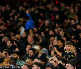 壹号-关于JackeyLove在阿森纳比赛中战术调整，逆转引发热议！的信息