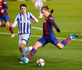 壹号-超级杯巅峰对决！江汉烈马队惊险晋级江南风暴队，马拉松赛场再起波澜；更衣室氛围正向(荆州电视台2024马拉松直播在线观看完整)