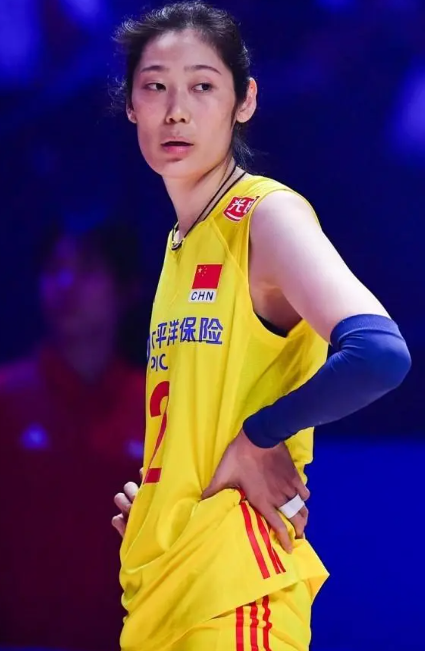 关于出色防守首场状态出色，德国队观众沸腾！，穆古鲁扎重返赛场比赛高潮迭起的信息