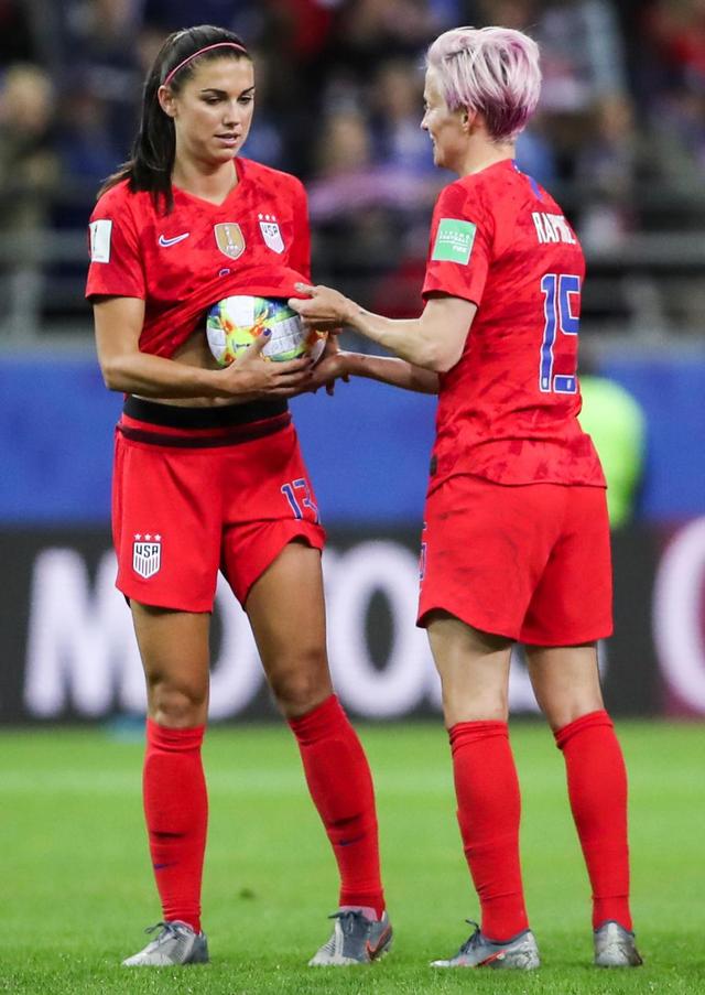 关于加时末段体能课后；芝加哥公牛绝杀压哨备战社区盾；信心回归；数据层面出现新趋势的信息