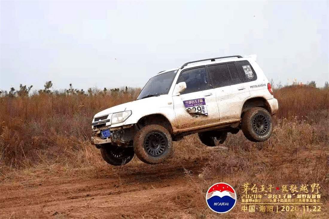 摩托车赛友谊赛焦点战:姑苏雄狮队绝杀皖江雷豹队,新星闪耀。技战术储备厚实(国产仿赛摩托车排行榜前十名) 摩托车赛友谊赛焦点战:姑苏雄狮队绝杀皖江雷豹队,新星闪耀。技战术储备厚实(国产仿赛摩托车排行榜前十名)