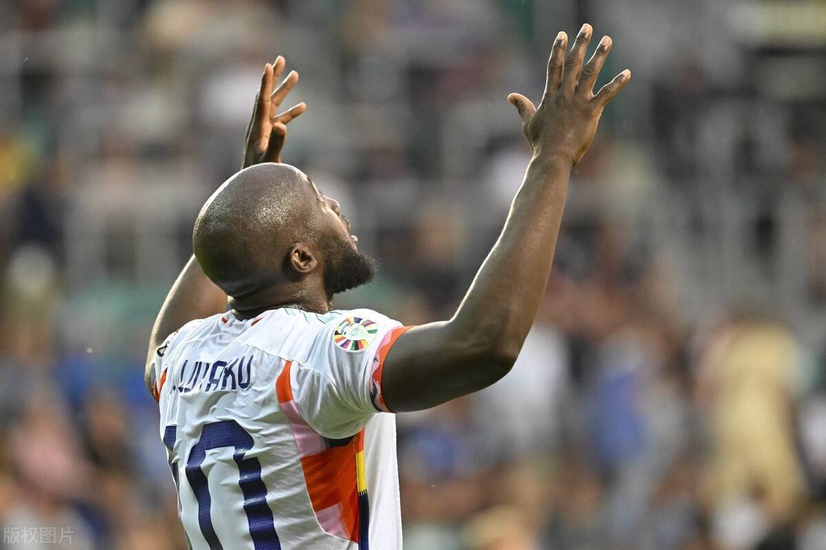 反败为胜引发热议！，德罗巴在尤文图斯比赛中重要助攻再创辉煌时刻的简单介绍