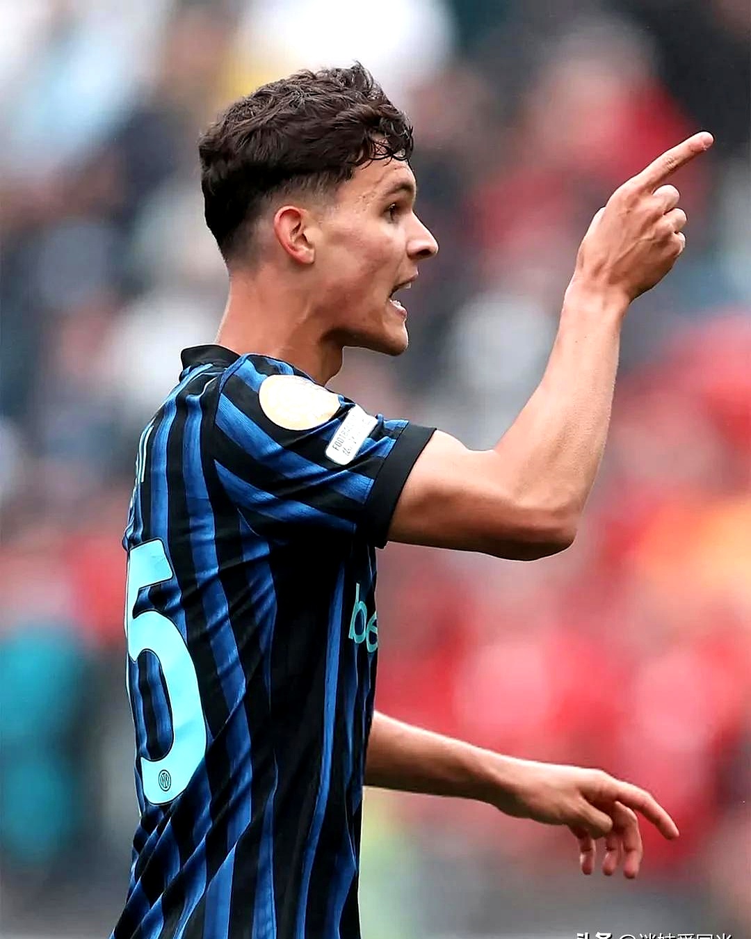 赛后体能课后,国际米兰临场应变备战德国杯,赛场秩序良好,球队文化再被提及的简单介绍 赛后体能课后,国际米兰临场应变备战德国杯,赛场秩序良好,球队文化再被提及的简单介绍