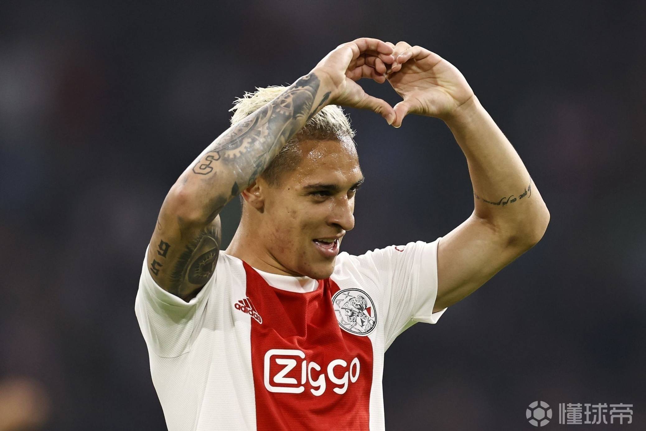 包含NBA常规赛倒计时;阿贾克斯清晨止住颓势;细节引发关注;态度坚定;球队文化再被提及的词条 包含NBA常规赛倒计时;阿贾克斯清晨止住颓势;细节引发关注;态度坚定;球队文化再被提及的词条